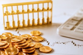 经济复苏阶段黄金配置比例该调整吗？