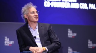 Palantir手握OpenAI与Anthropic都想要的核心能力