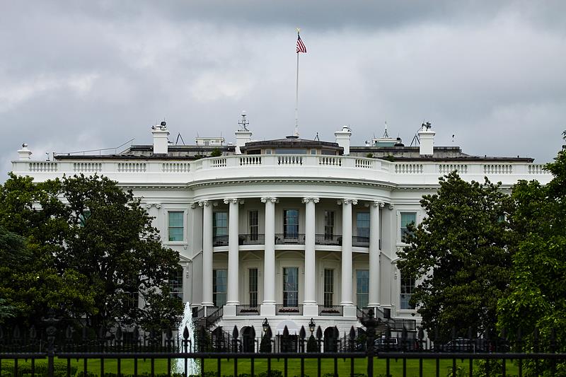 特朗普政府称将恢复被终止的外国学生合法身份 第1张 特朗普政府称将恢复被终止的外国学生合法身份 第1张