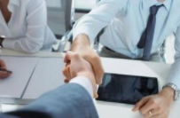 如何分析利率变动对经济的多方面影响?利率变动影响汇率的机制是怎样的? 第1张 如何分析利率变动对经济的多方面影响?利率变动影响汇率的机制是怎样的? 第1张