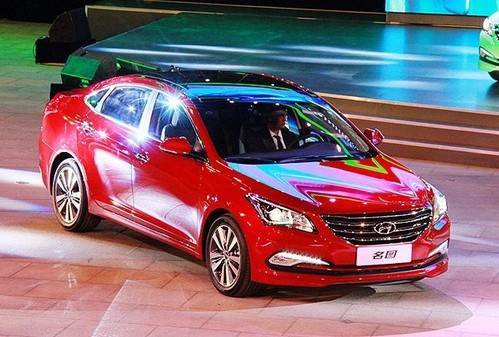 汽车火花塞积碳清理方法及预防？  第1张