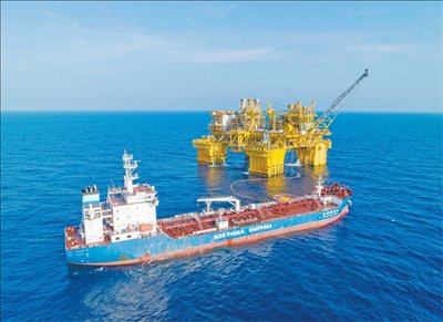 我国海上最大天然气田“深海一号”2025年产油气当量突破450万吨 第2张 我国海上最大天然气田“深海一号”2025年产油气当量突破450万吨 第2张